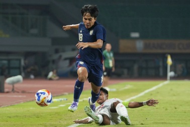 U23 Thái Lan đứng đầu bảng, đại chiến với Indonesia ở bán kết