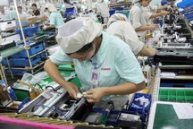 Tinh giản biên chế do về hưu sớm: Chuyện cũ buồn