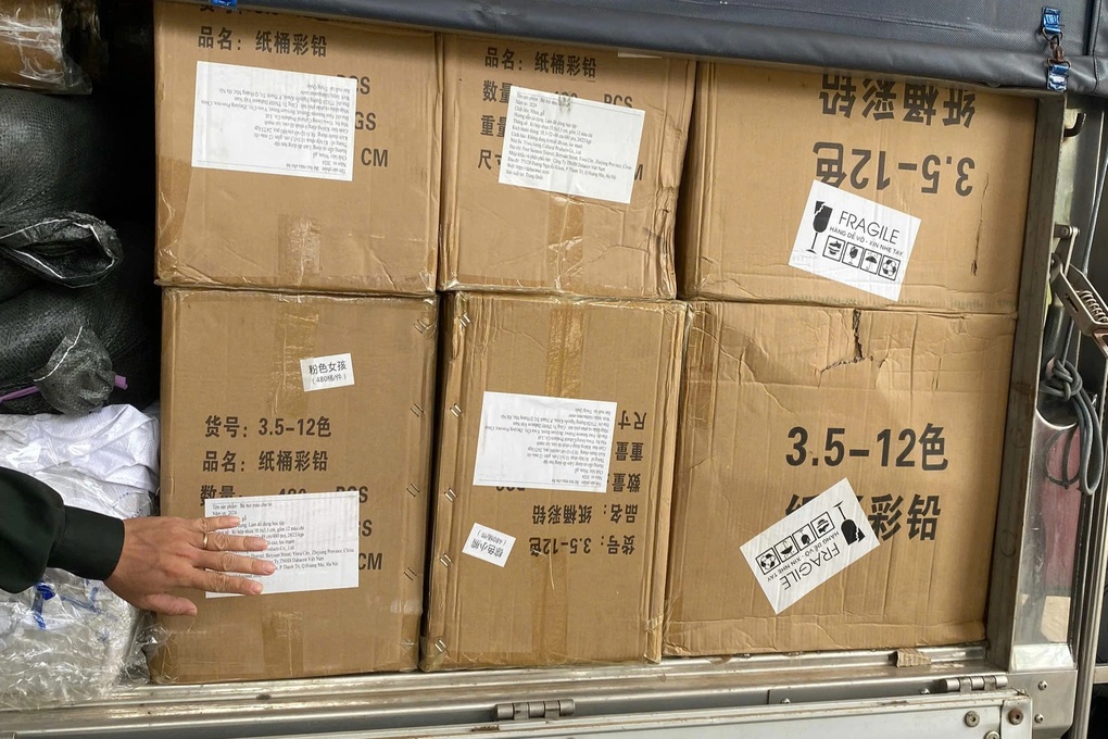 Xe cứu trợ đồng bào bão lũ khi trở về có được miễn phí đường cao tốc không? - 2 Xe cứu trợ đồng bào bão lũ khi trở về có được miễn phí đường cao tốc không? - 2