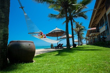 Golden Sand Resort&Spa - Giấc mơ miền nhiệt đới 