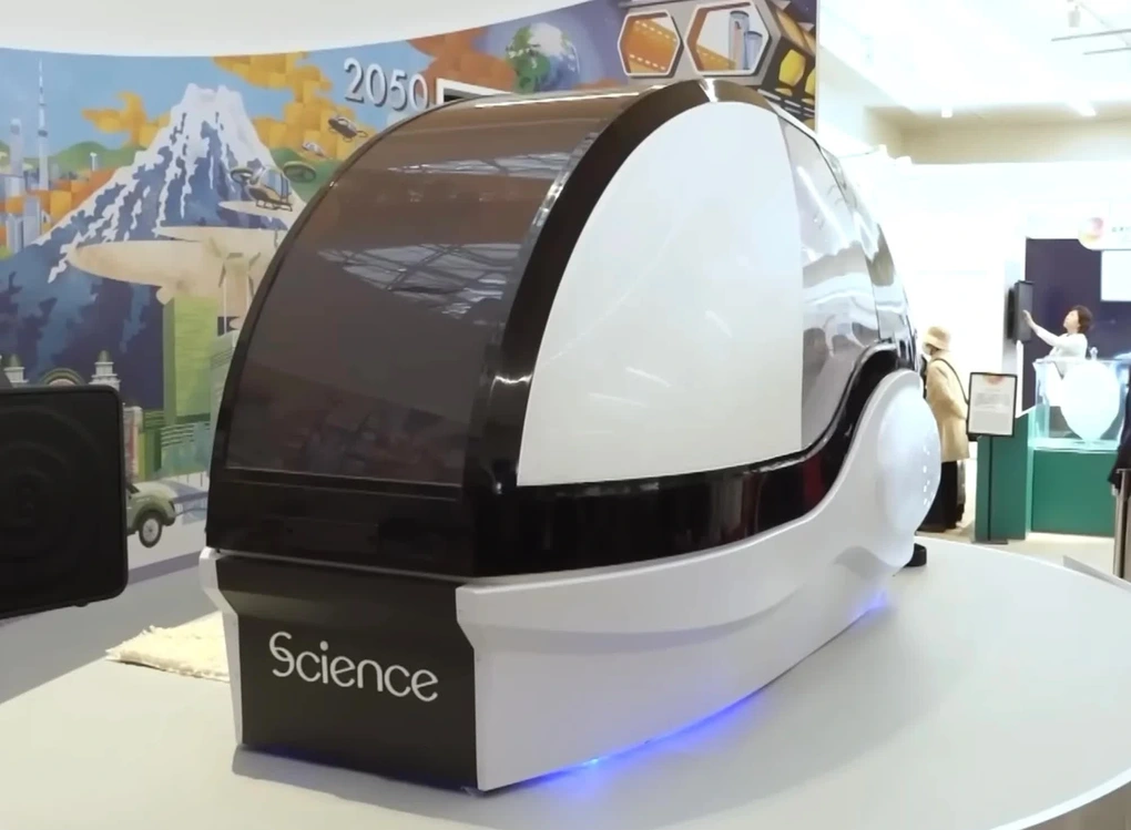 Máy giặt cả người giá 10 tỷ đồng, làm sạch từ đầu đến chân trong 15 phút - 1