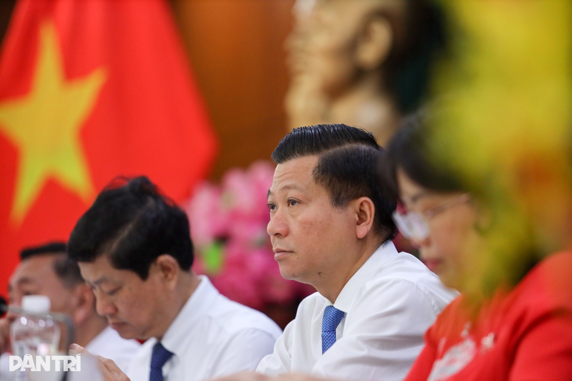 Nhiều chính sách gỡ nút thắt được HĐND TPHCM thông qua - 9 Nhiều chính sách gỡ nút thắt được HĐND TPHCM thông qua - 9