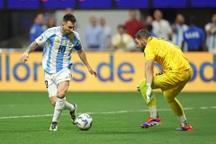 Messi đặt dấu ấn, Argentina đánh bại Canada