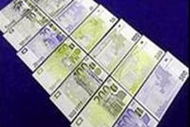 Xuất hiện tiền Euro giả dạng mới