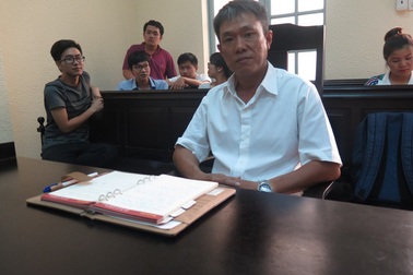 Họa sĩ Lê Linh thắng kiện tác quyền Thần đồng đất Việt sau 12 năm