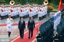 Toàn cảnh lễ đón Tổng thống Pháp thăm cấp Nhà nước tới Việt Nam