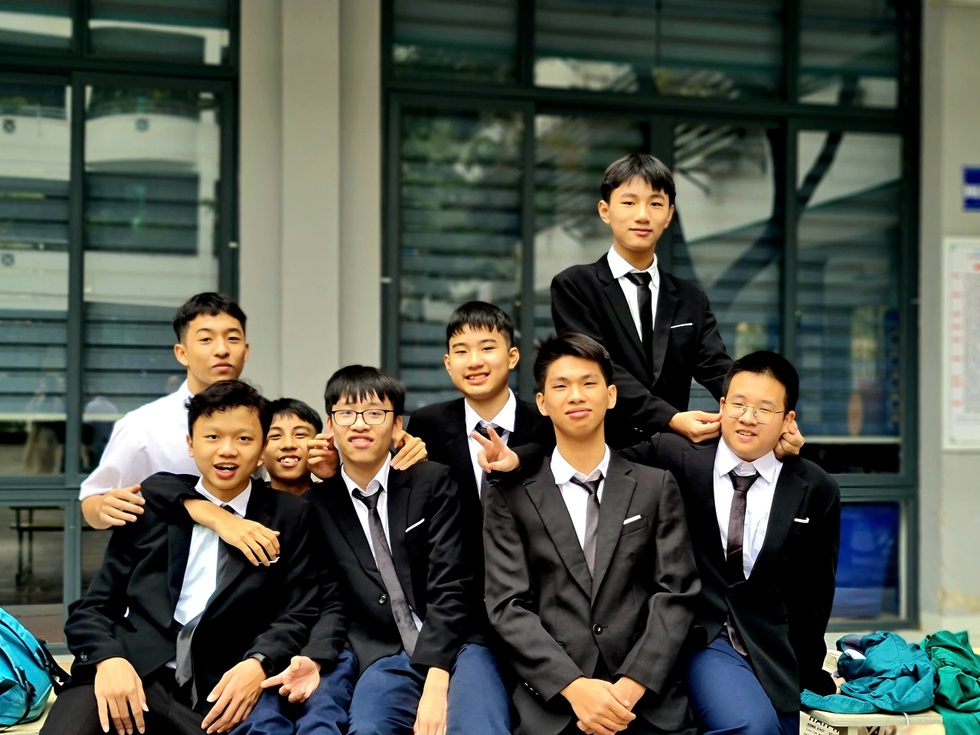 Bí mật về nam sinh đạt 10 điểm toán chuyên vào trường Khoa học tự nhiên - 7 Bí mật về nam sinh đạt 10 điểm toán chuyên vào trường Khoa học tự nhiên - 7