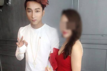 Cổ vũ cho... “hàng nhái”!