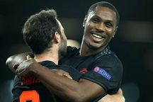 Ighalo chưa được Man Utd đề nghị gia hạn hợp đồng