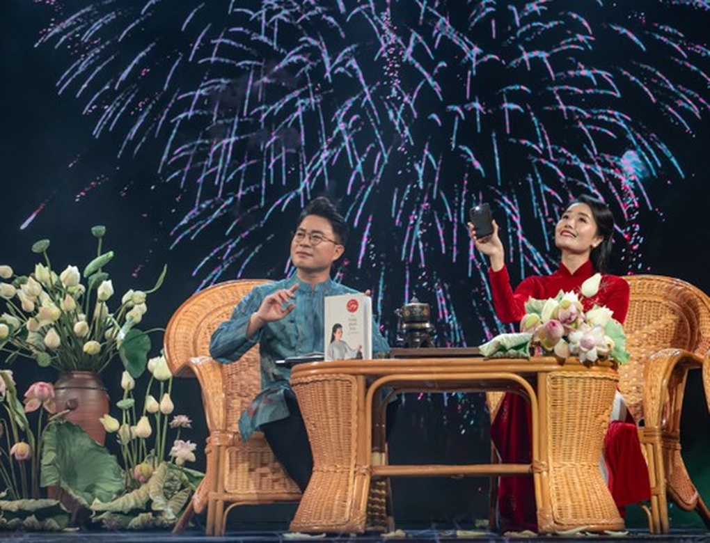 Ruby Nguyen truyền cảm hứng qua tác phẩm Sống như bông pháo hoa - 2 Ruby Nguyen truyền cảm hứng qua tác phẩm Sống như bông pháo hoa - 2
