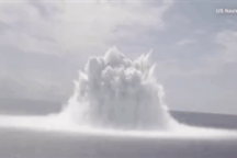 Mỹ gây nổ như động đất 3,9 độ richter khi thử tàu sân bay 13 tỷ USD