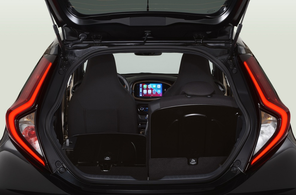 Toyota Aygo X chính thức ra mắt phân khúc xe đô thị gầm cao - 25 Toyota Aygo X chính thức ra mắt phân khúc xe đô thị gầm cao - 25