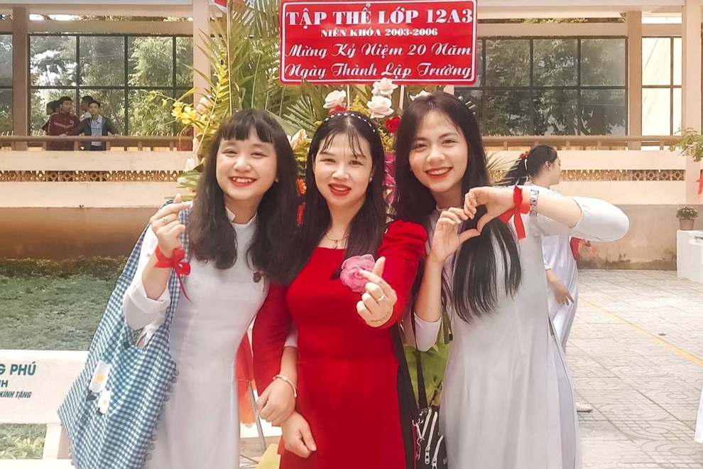 Nữ sinh tuyển thẳng vào ĐH Kiến trúc TPHCM vẫn xuất sắc đạt 9,75 điểm Văn - 3 Nữ sinh tuyển thẳng vào ĐH Kiến trúc TPHCM vẫn xuất sắc đạt 9,75 điểm Văn - 3