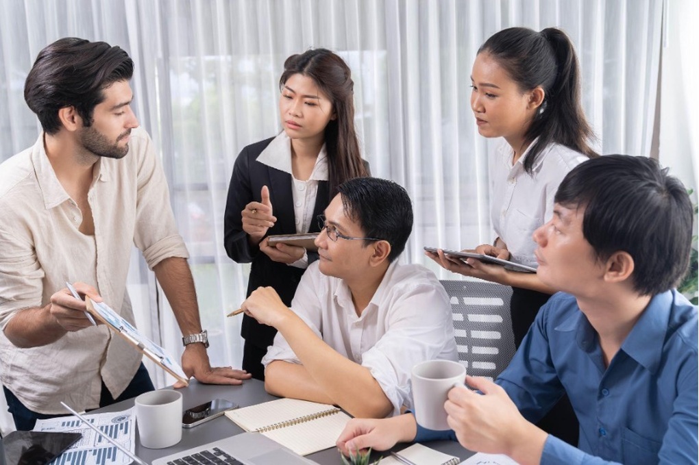 Học thạc sĩ quản trị kinh doanh quốc tế: Chọn chương trình MBA hay EMBA? - 2 Học thạc sĩ quản trị kinh doanh quốc tế: Chọn chương trình MBA hay EMBA? - 2