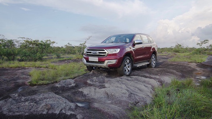 Những mẹo Off-Road giúp bạn chinh phục mọi địa hình cùng Ford Everest - Ảnh 1.