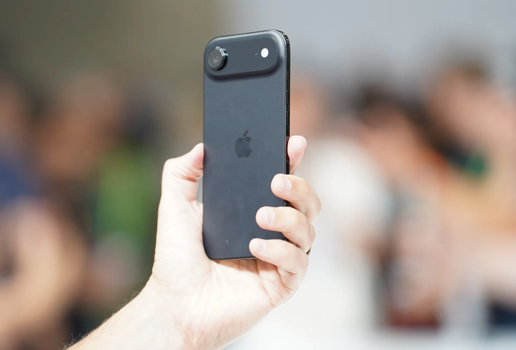 Nốt trầm” trên dòng iPhone 17 - 2
