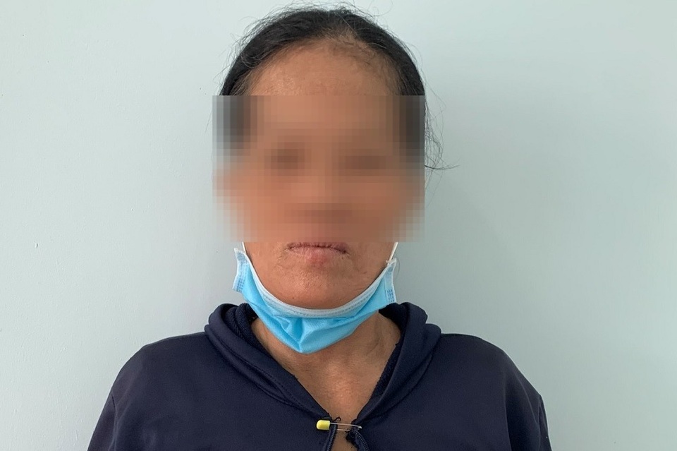 Một phụ nữ báo tin giả bị 4 kẻ cướp khống chế lấy vàng - 1 Một phụ nữ báo tin giả bị 4 kẻ cướp khống chế lấy vàng - 1