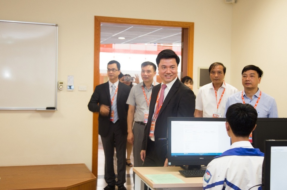 Phát động giữa mùa Covid, cuộc thi MOSWC - Viettel 2020 vẫn khẳng định sức hút - 2 Phát động giữa mùa Covid, cuộc thi MOSWC - Viettel 2020 vẫn khẳng định sức hút - 2