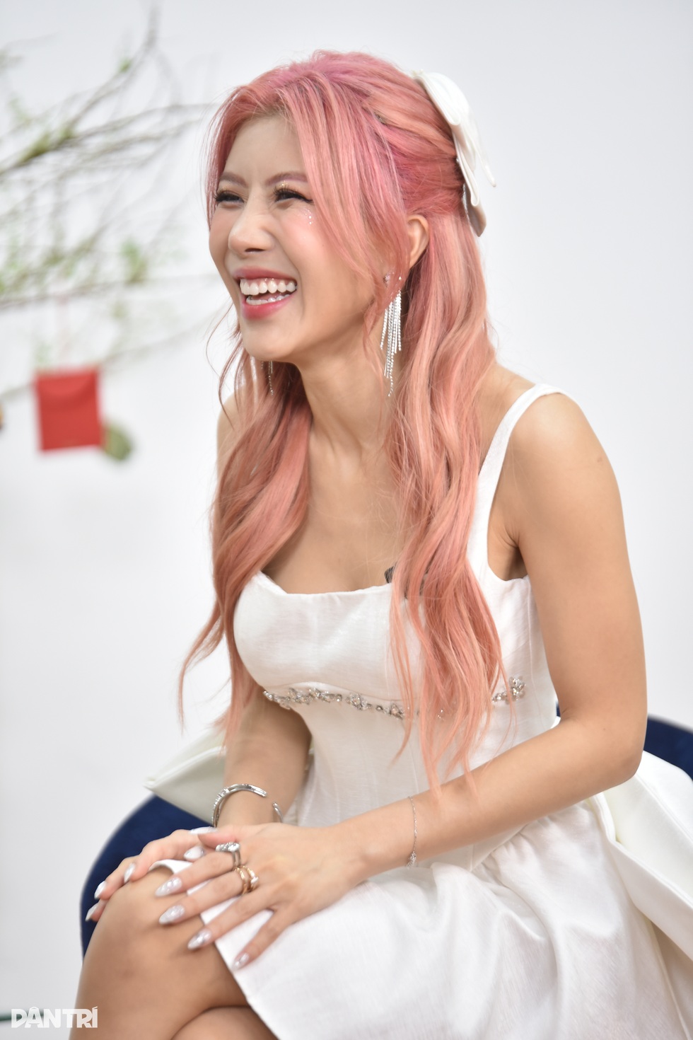 Chị đẹp Trang Pháp: Từng bỏ du học Bỉ, nói gì về tin đồn gia thế khủng? - 11 Chị đẹp Trang Pháp: Từng bỏ du học Bỉ, nói gì về tin đồn gia thế khủng? - 11