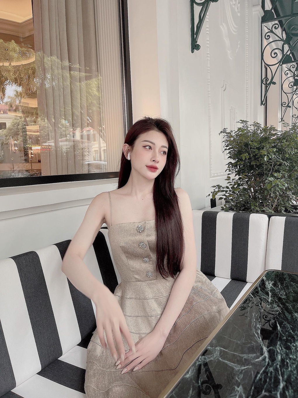 Á khôi Thảo Ly tiết lộ cách phối đồ cho người có chiều cao khiêm tốn - 2 Á khôi Thảo Ly tiết lộ cách phối đồ cho người có chiều cao khiêm tốn - 2