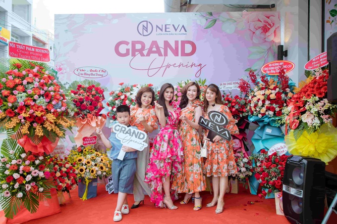 Showroom NEVA Fashion: Điểm mua sắm hot nhất mùa hè tại Quy Nhơn - Ảnh 1.