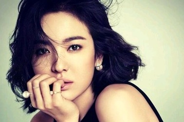 Song Hye Kyo xinh đẹp trong loạt ảnh mới 