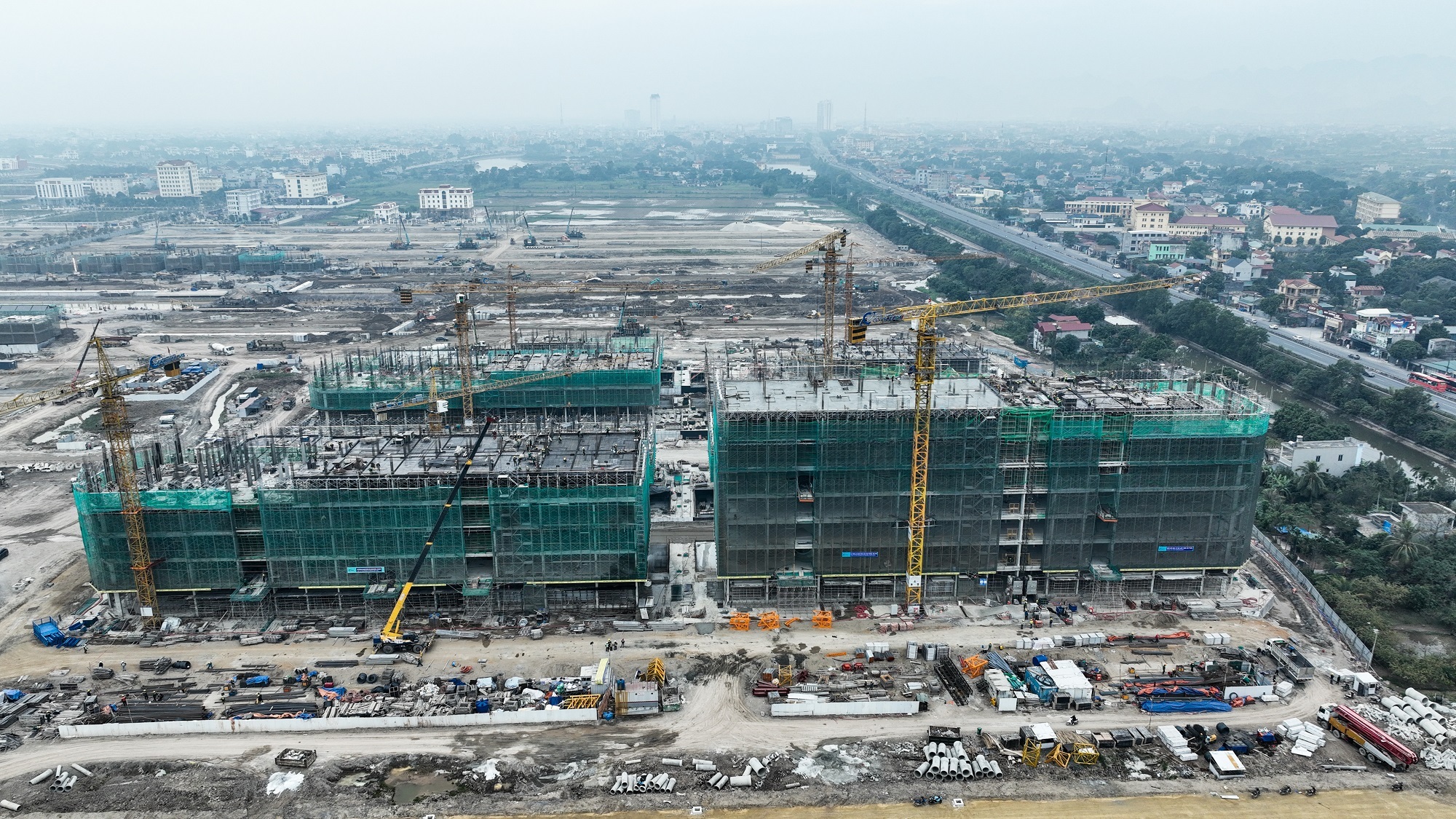 Cận cảnh công viên Sun World tại đô thị nghỉ dưỡng Sun Group Hà Nam sắp hoàn thiện - 7 Cận cảnh công viên Sun World tại đô thị nghỉ dưỡng Sun Group Hà Nam sắp hoàn thiện - 7