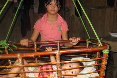 Ước mơ của cô bé không cha