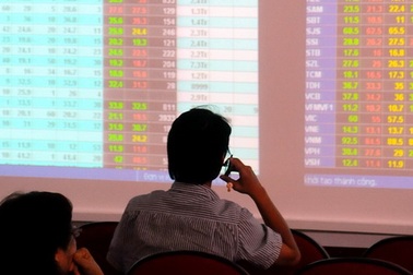 Phát giác 1 cá nhân dùng 5 tài khoản tạo cung cầu ảo cổ phiếu