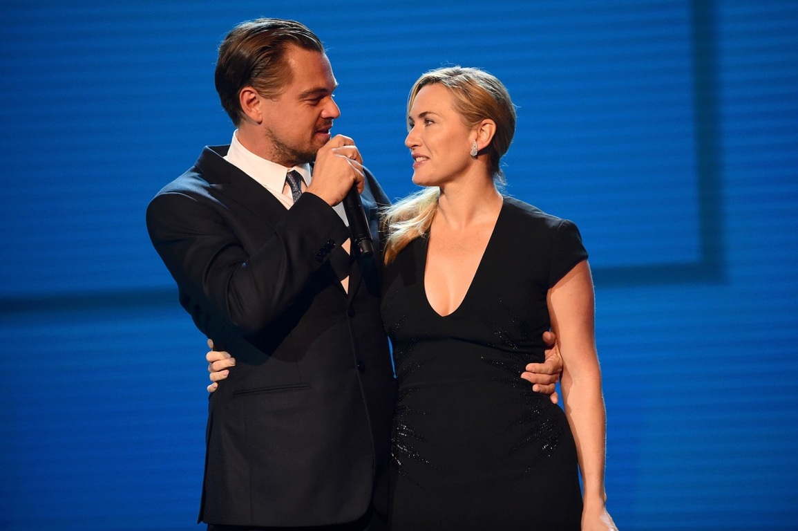 Kate Winslet khóc không nín được khi gặp lại Leonardo DiCaprio - 2 Kate Winslet khóc không nín được khi gặp lại Leonardo DiCaprio - 2