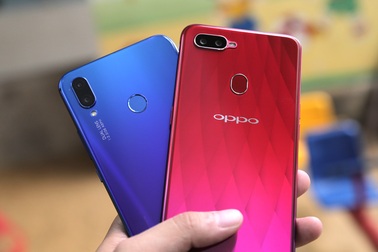 Huawei Nova 3i "đọ" Oppo F9: Kẻ tám lạng người nửa cân