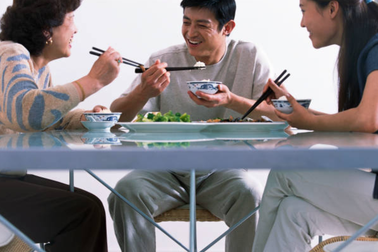 Sống chung với mẹ vợ