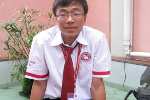 “Em sẽ đi gia sư kiếm tiền trang trải việc học”