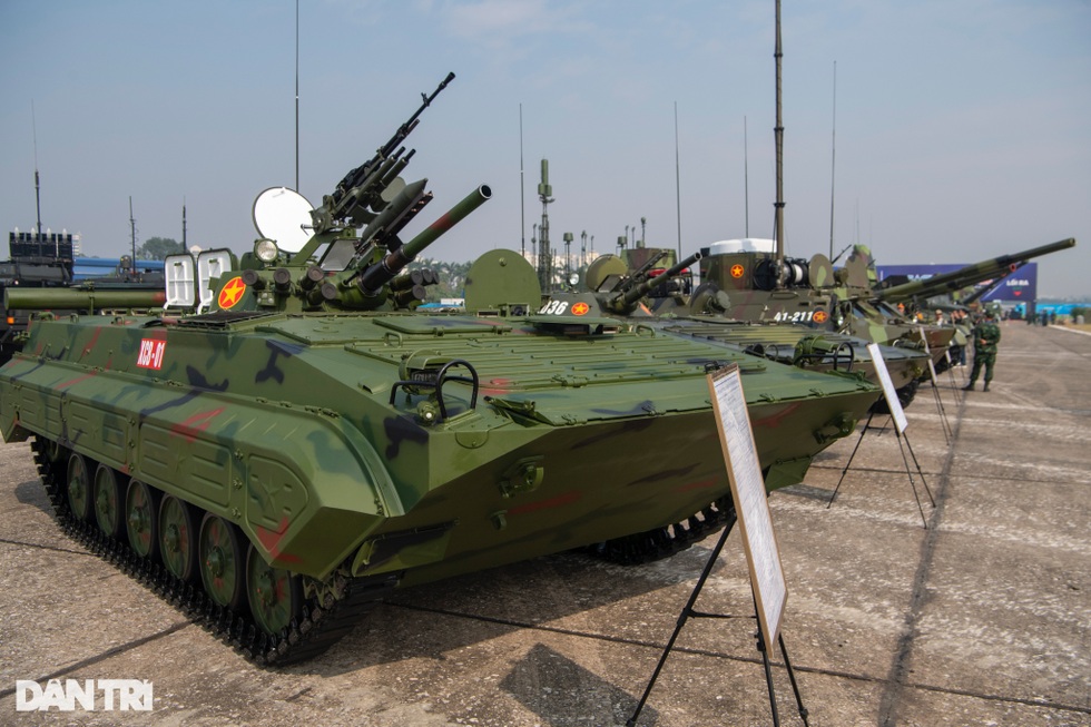 Vũ khí Made in Vietnam gây bất ngờ tại Triển lãm Quốc phòng quốc tế 2024 - 11 Vũ khí Made in Vietnam gây bất ngờ tại Triển lãm Quốc phòng quốc tế 2024 - 11