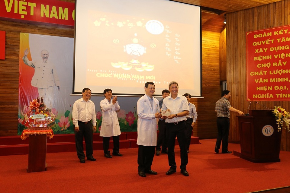 Bộ Y tế kiểm tra công tác trực, chúc tết Bệnh viện Chợ Rẫy - 2 Bộ Y tế kiểm tra công tác trực, chúc tết Bệnh viện Chợ Rẫy - 2