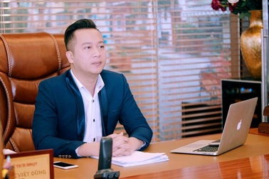 Chạy theo quý bà giàu có, nam vệ sĩ gặp nạn