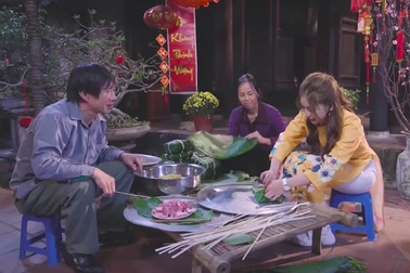 Bạn gái cầu thủ Quang Hải đóng hài tết cùng dàn diễn viên “Quỳnh búp bê”