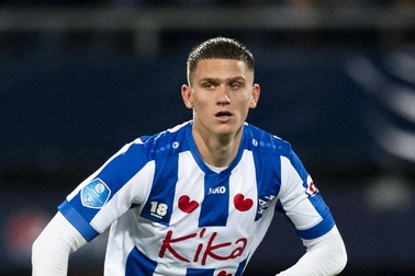 Trung vệ Heerenveen sẽ ra đi vào cuối mùa giải