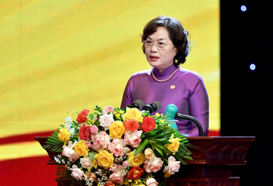 Tổng Bí thư Nguyễn Phú Trọng lưu ý 5 vấn đề của ngành ngân hàng - 2 Tổng Bí thư Nguyễn Phú Trọng lưu ý 5 vấn đề của ngành ngân hàng - 2