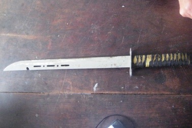 Nhóm côn đồ liều lĩnh hành hung người dân giữa ban ngày