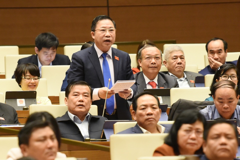 Giám sát chặt để loại bỏ hoàn toàn tham nhũng chính sách - 2 Giám sát chặt để loại bỏ hoàn toàn tham nhũng chính sách - 2