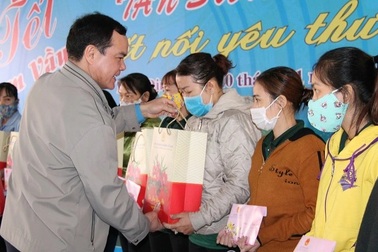 Dành 2.400 tỷ đồng lo Tết Nguyên đán 2022 cho 8 triệu lao động khó khăn