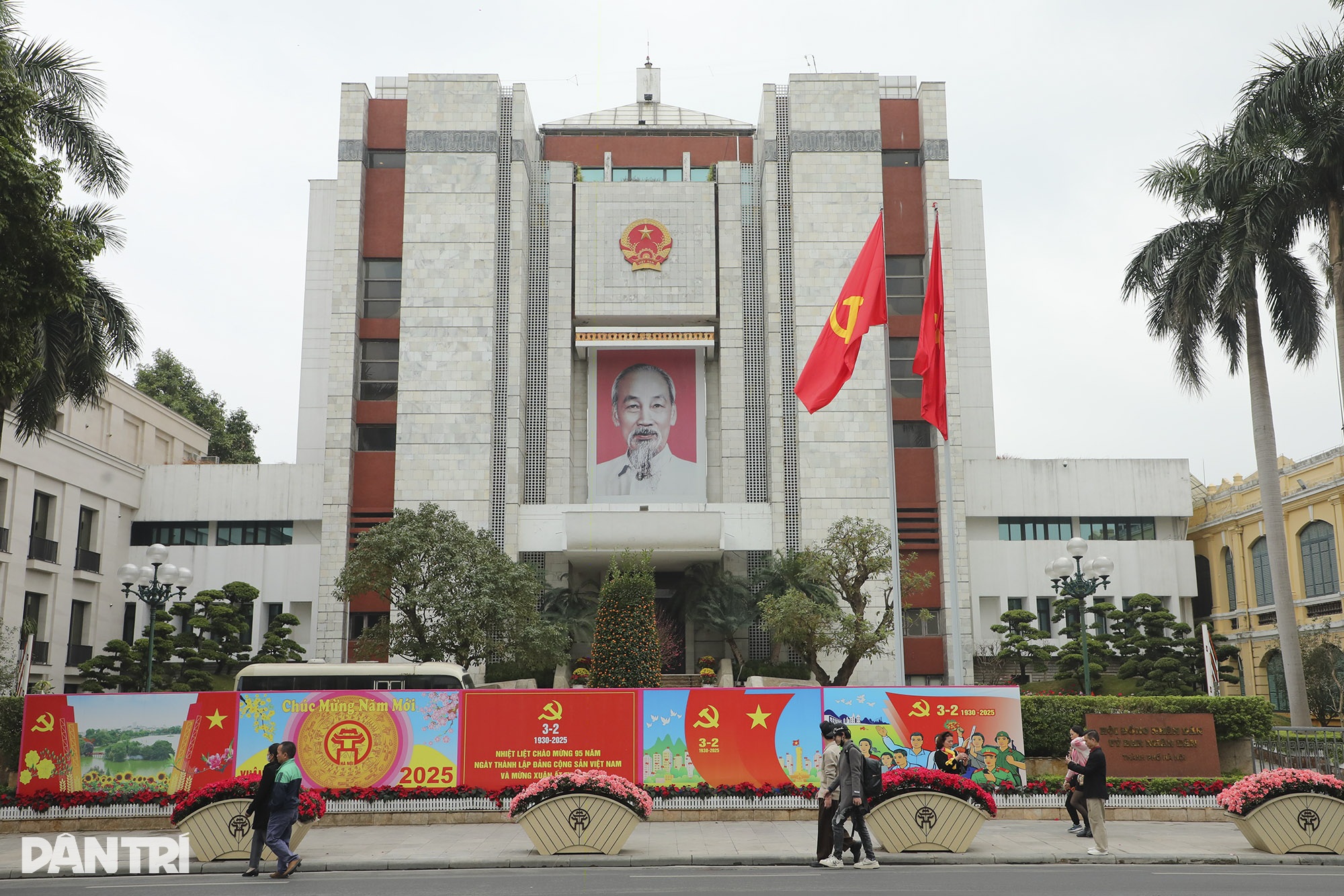 하노이, 당 창건 95주년 기념 거리 장식 - 6 Hà Nội trang hoàng đường phố mừng kỷ niệm 95 năm Ngày thành lập Đảng - 6