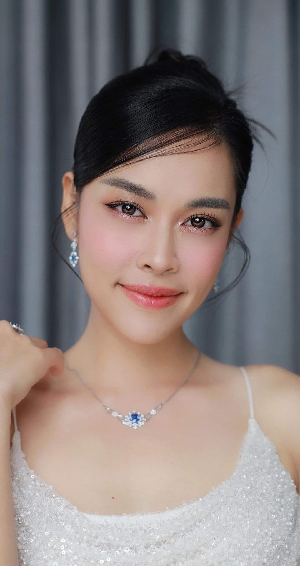 Vụ O Sen - Ngọc Mai bị tố hát không xin phép, người trong cuộc nói gì? - 2 Vụ O Sen - Ngọc Mai bị tố hát không xin phép, người trong cuộc nói gì? - 2