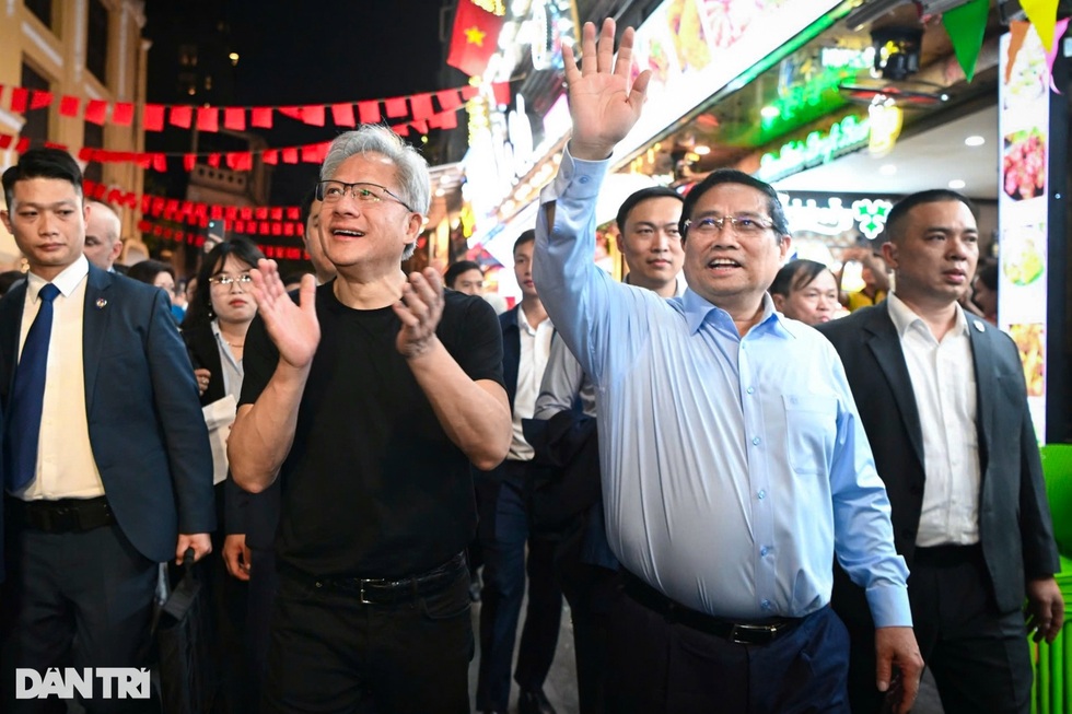 CEO Nvidia: Đừng sợ AI cướp công việc, hãy tận dụng nó trong thời đại số - 2 CEO Nvidia: Đừng sợ AI cướp công việc, hãy tận dụng nó trong thời đại số - 2