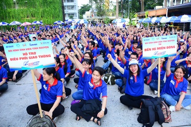 TP.HCM: Gần 20.000 sinh viên tình nguyện ra quân Tiếp sức mùa thi năm 2019