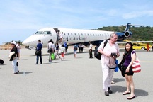 Vì sao cứ bay là lỗ?