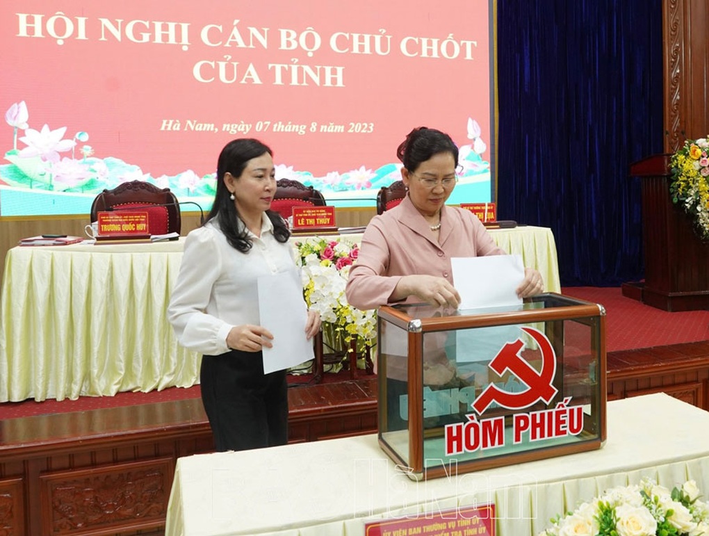 Những lãnh đạo bộ, địa phương được giới thiệu quy hoạch Trung ương khóa mới - 3 Những lãnh đạo bộ, địa phương được giới thiệu quy hoạch Trung ương khóa mới - 3