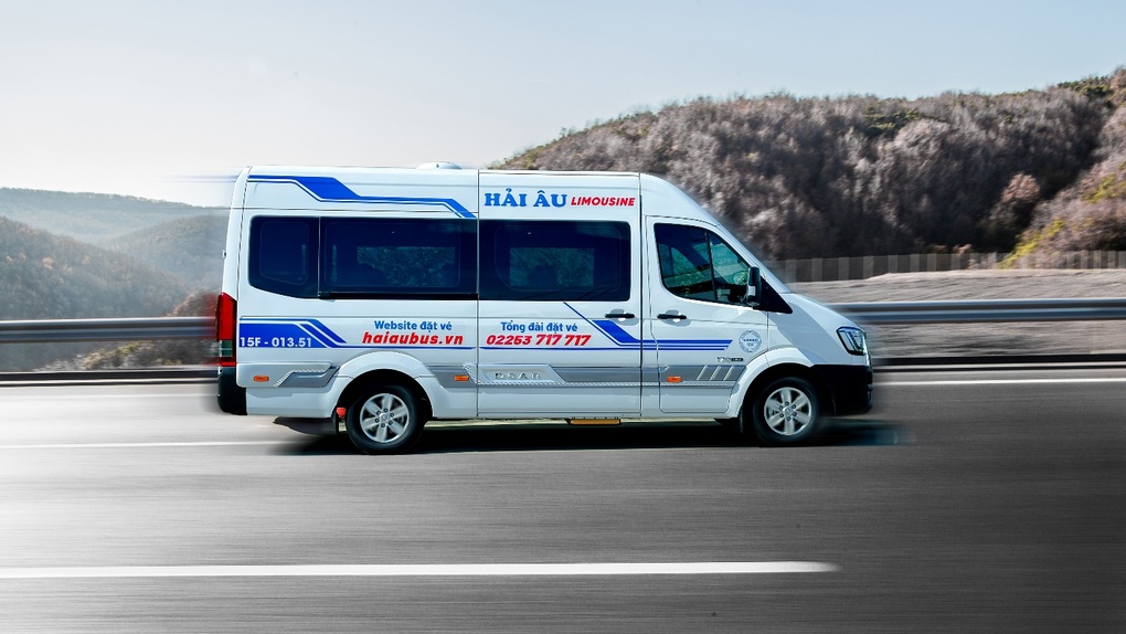 Hải Âu Limousine đầu tư dàn xe DCar nâng cao chất lượng dịch vụ - 6 Hải Âu Limousine đầu tư dàn xe DCar nâng cao chất lượng dịch vụ - 6