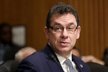 Pfizer công bố thời điểm tung "vũ khí" chống biến chủng Omicron